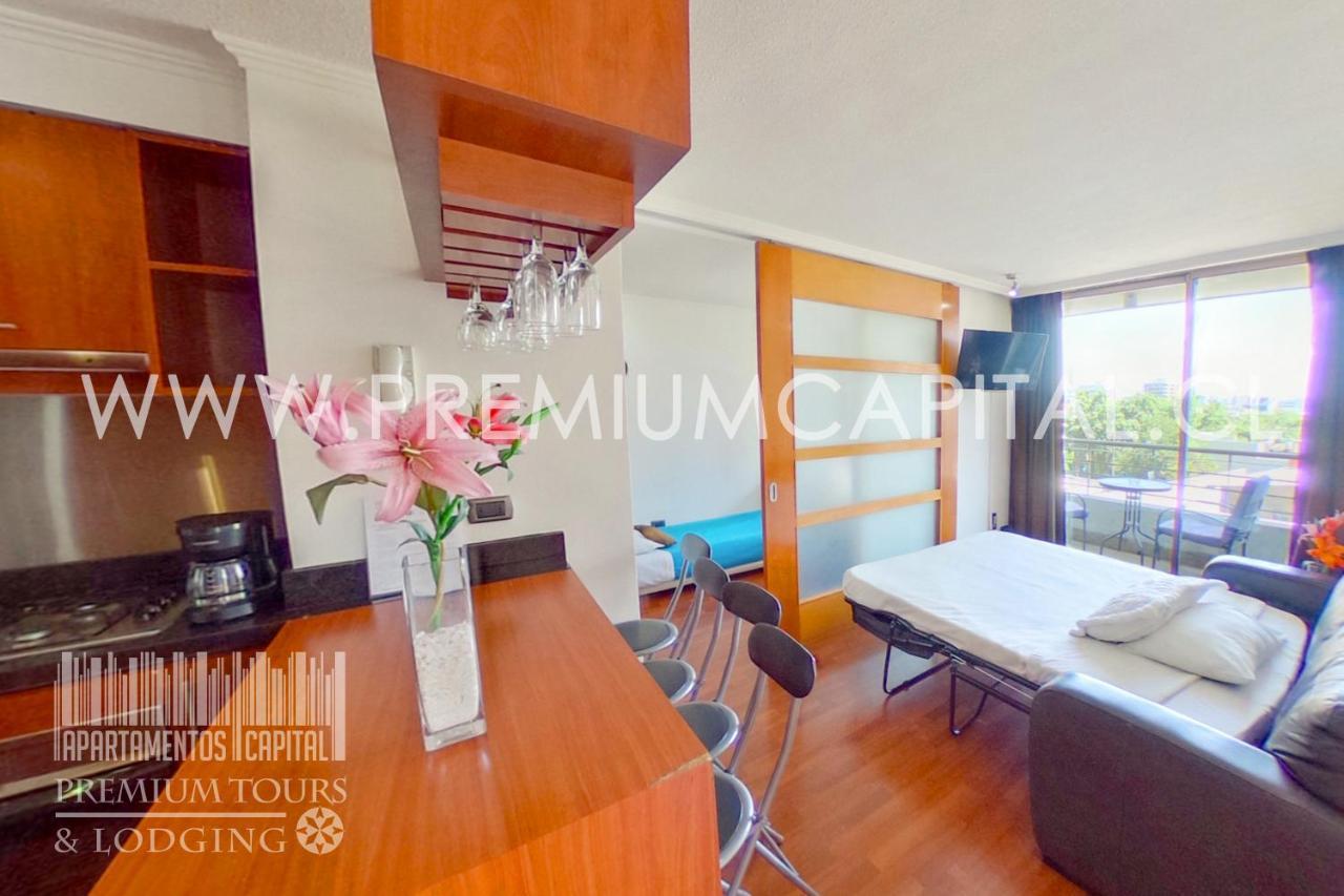 Apartamentos Capital Santiago Exterior photo